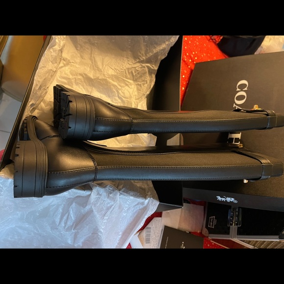 Coach Authentic leather black flat tall boots - Picture 3 of 11